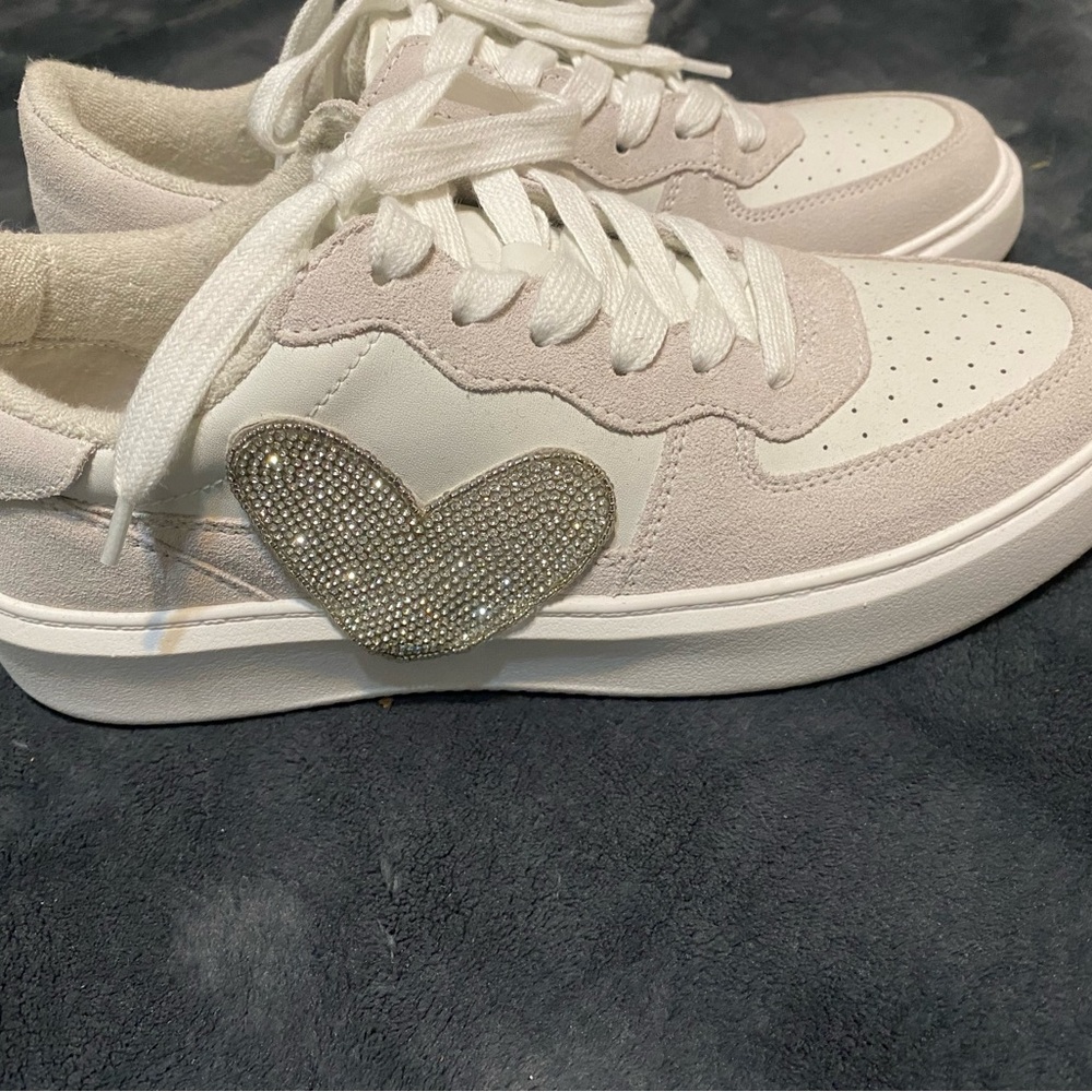 Giani Bernini Sneakers with Heart Accent